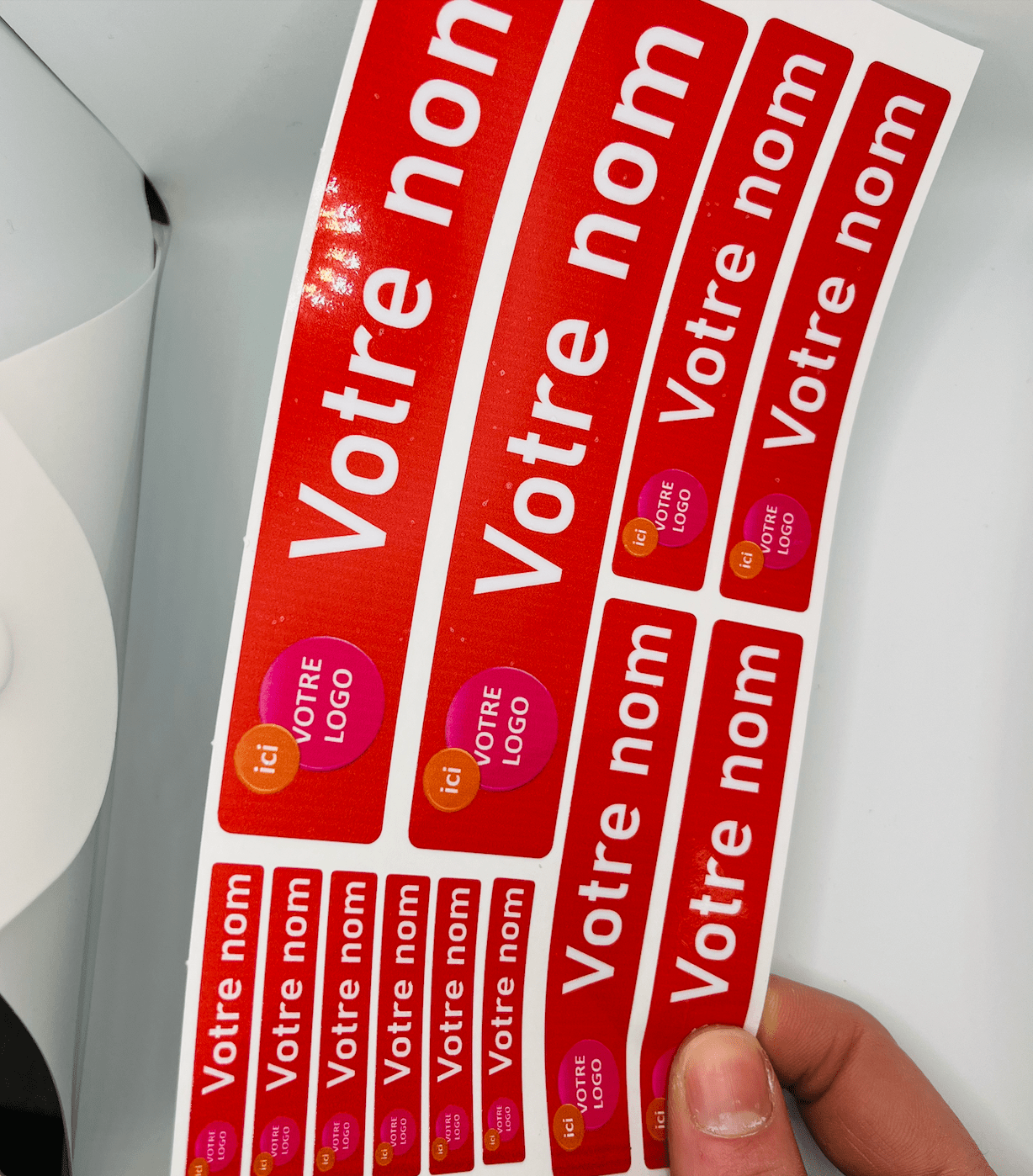 Pack x12 Stickers Rouge Nom prénom vélo casque sticker autocollant personnalisé