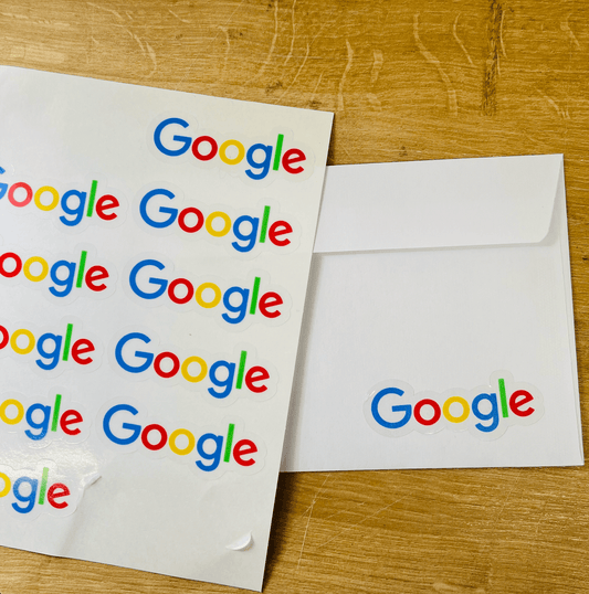 Planche d'étiquettes à la forme transparentes