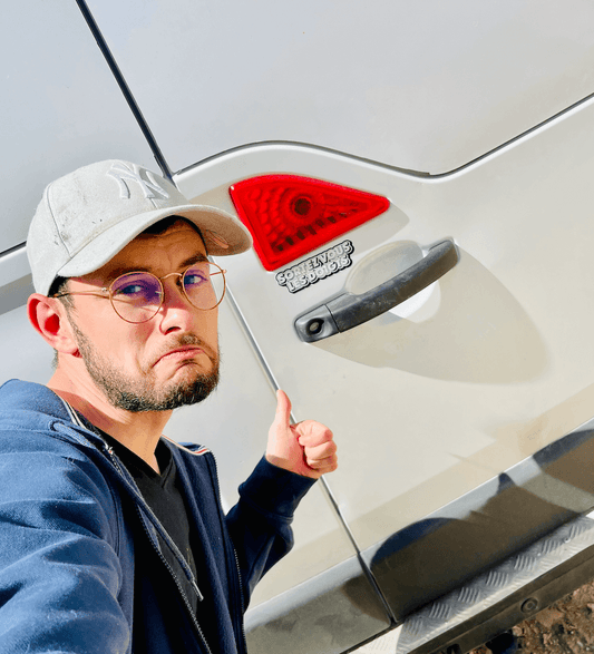 Sticker Sortez Vous Les Doigts Black Edition