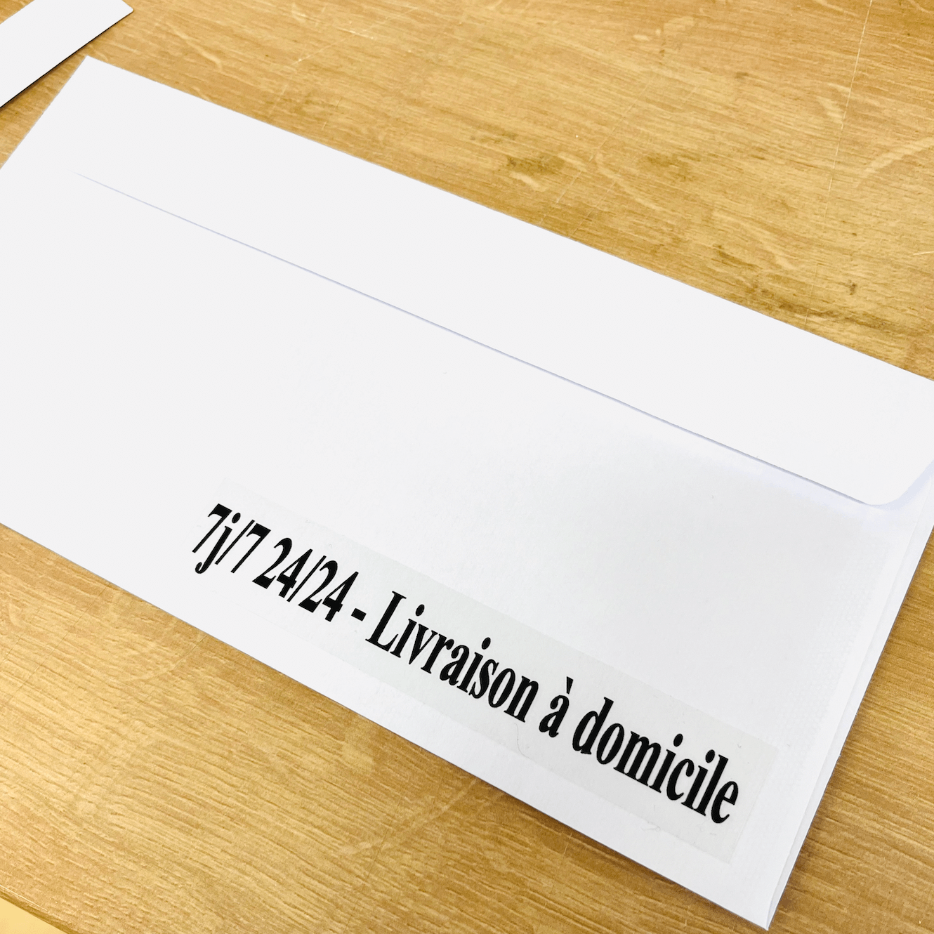 Stickers transparents pare-choc