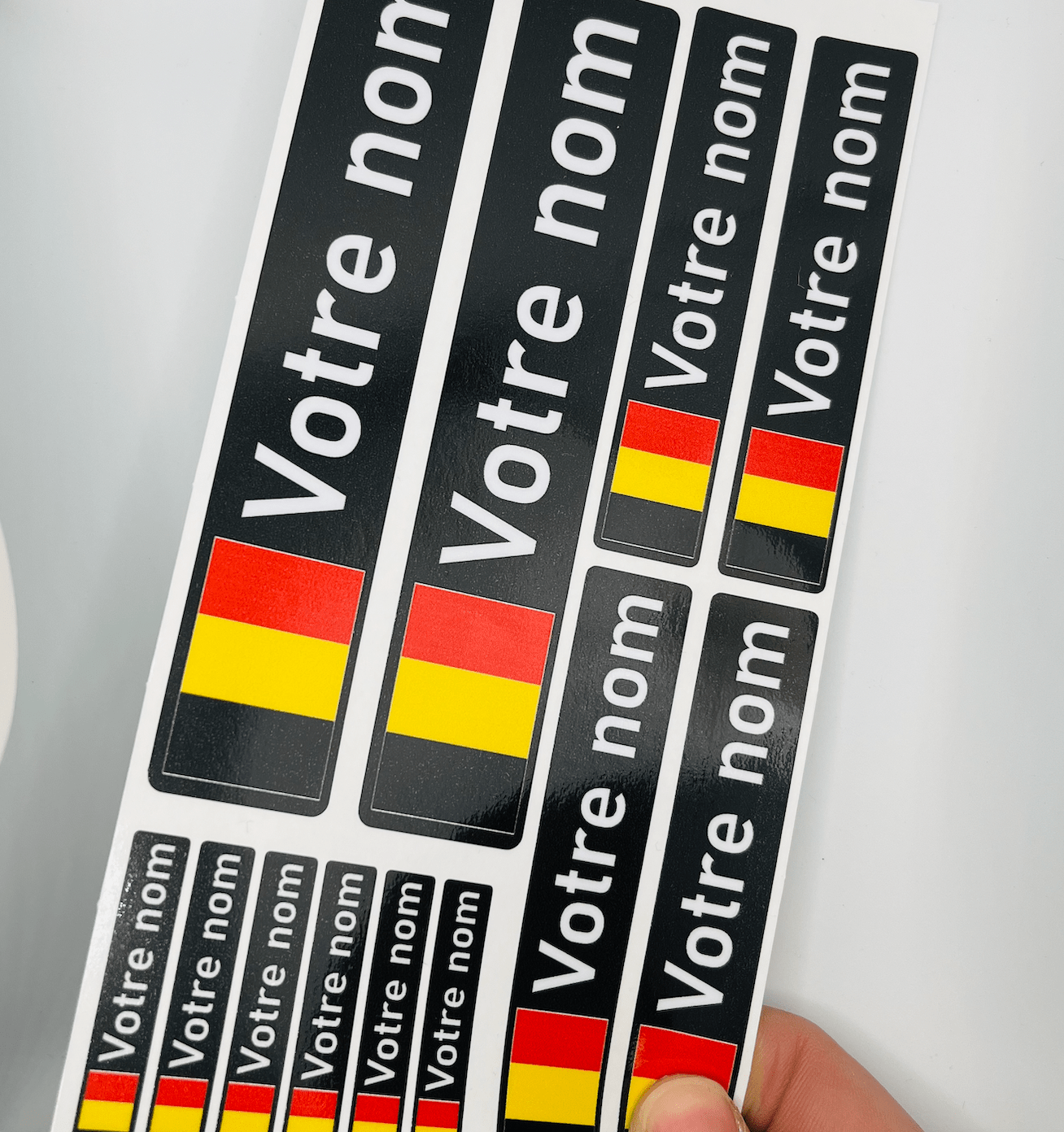 Pack x12 Stickers Belgique noir Nom prénom vélo casque sticker autocollant personnalisé