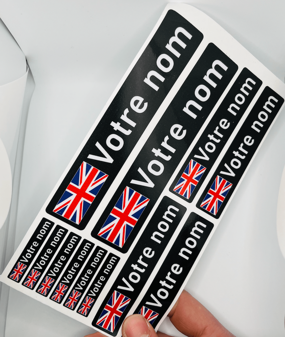 Pack x12 Stickers Royaume unis UK noir Nom prénom vélo casque sticker autocollant personnalisé