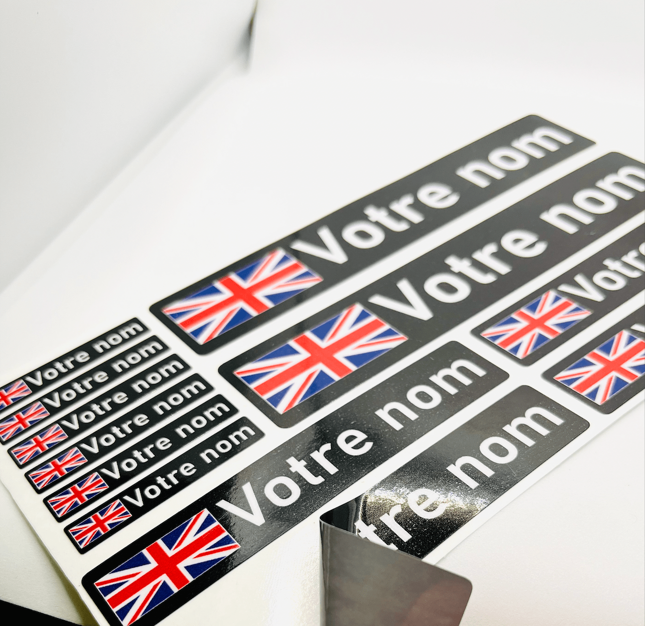 Pack x12 Stickers Royaume unis UK noir Nom prénom vélo casque sticker autocollant personnalisé