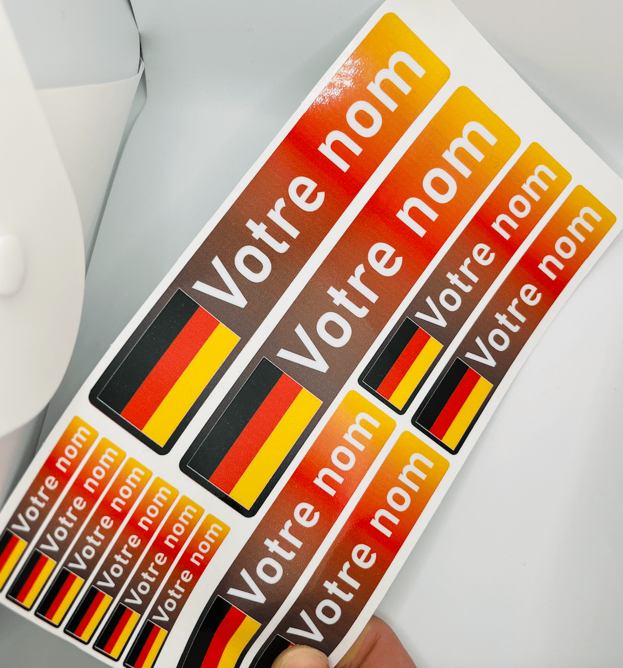 Pack x12 Stickers Allemagne couleur Nom prénom vélo casque sticker autocollant personnalisé