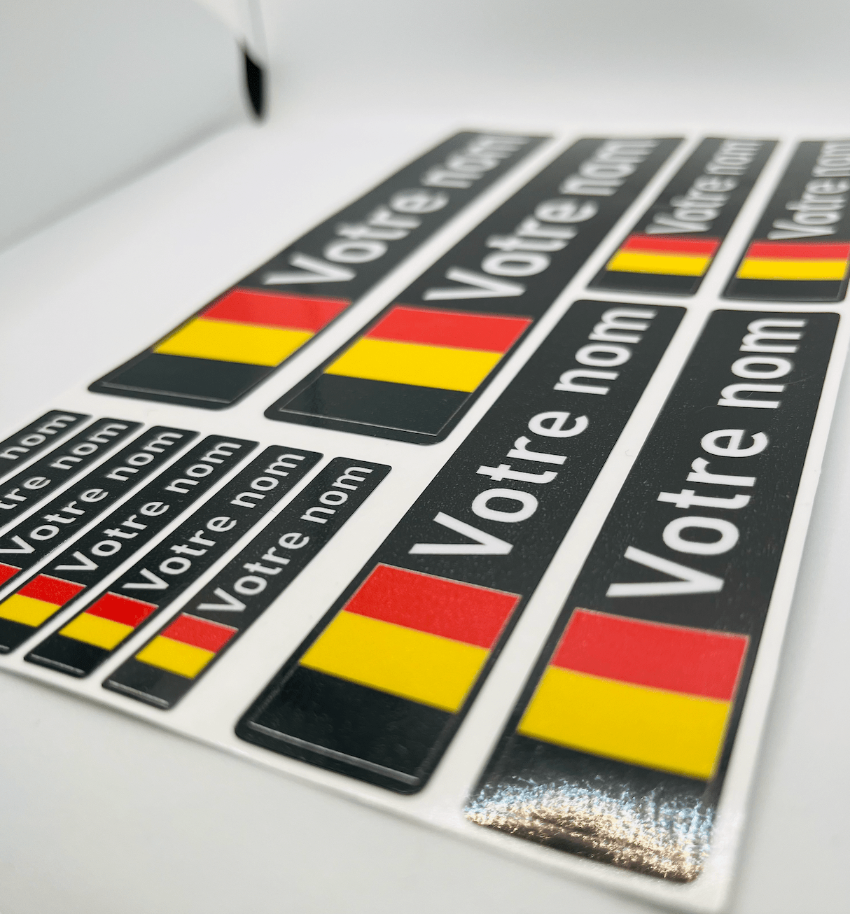 Pack x12 Stickers Belgique noir Nom prénom vélo casque sticker autocollant personnalisé
