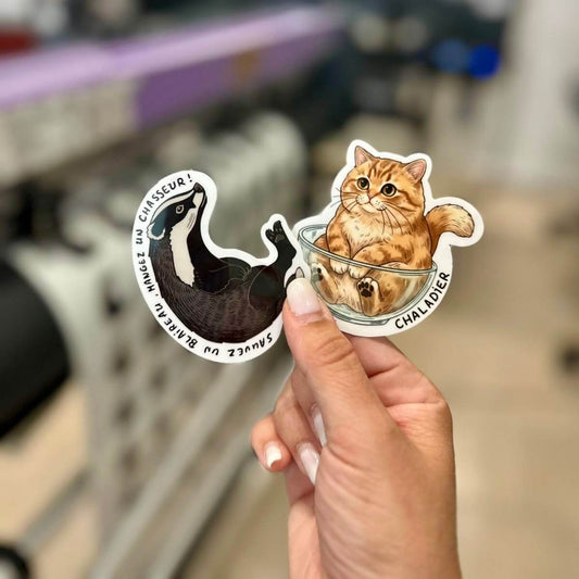 sticker d'animaux dans les mains