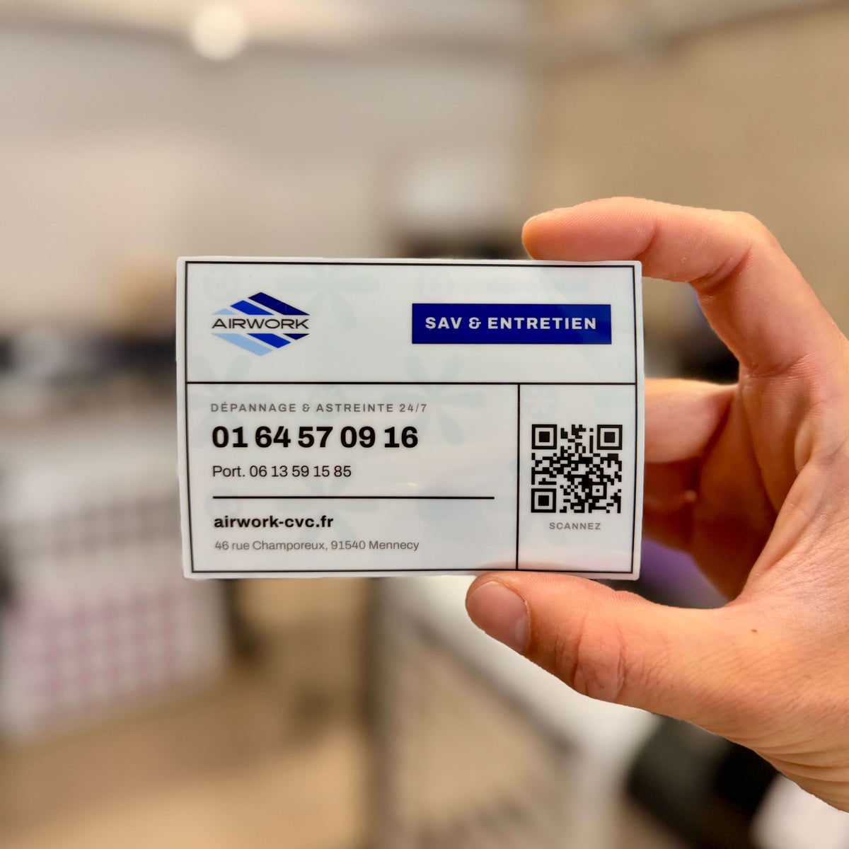 Autocollant personnalisé d'une entreprise pour un contact SAV