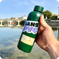 gourde mouillé par l'eau avec des stickers collés