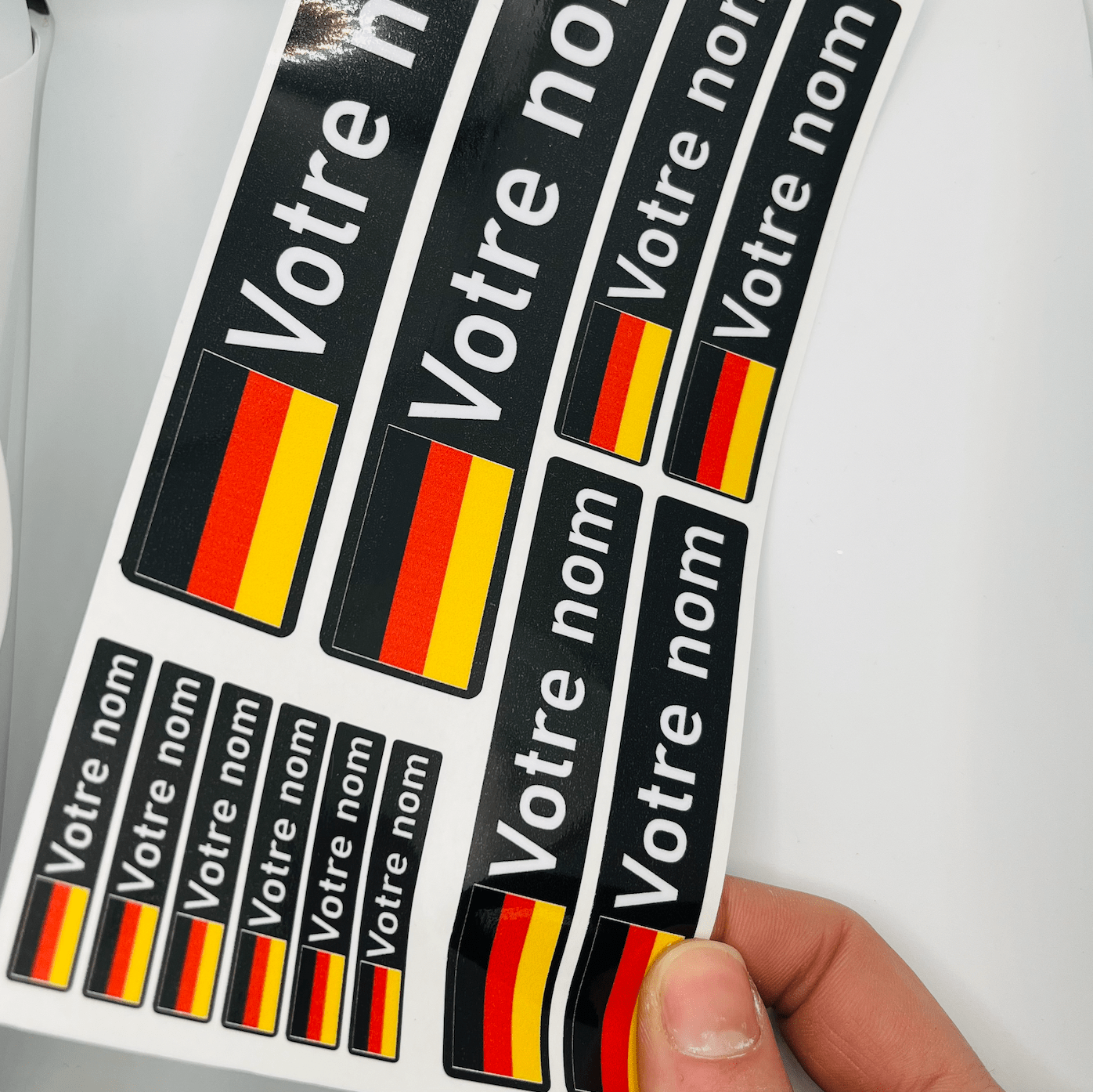 Pack x12 Stickers Allemagne couleur Nom prénom vélo casque sticker autocollant personnalisé